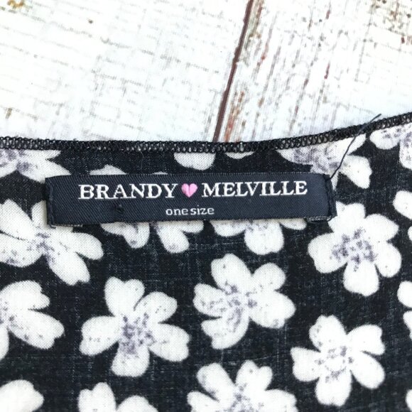 Brandy Melville Navy & White Floral Kimono One Size - Picture 6 of 8